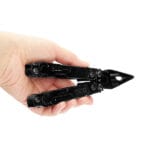 פלייר SOG POWER ACCESS DELUXE צבע שחור מוחזק ביד